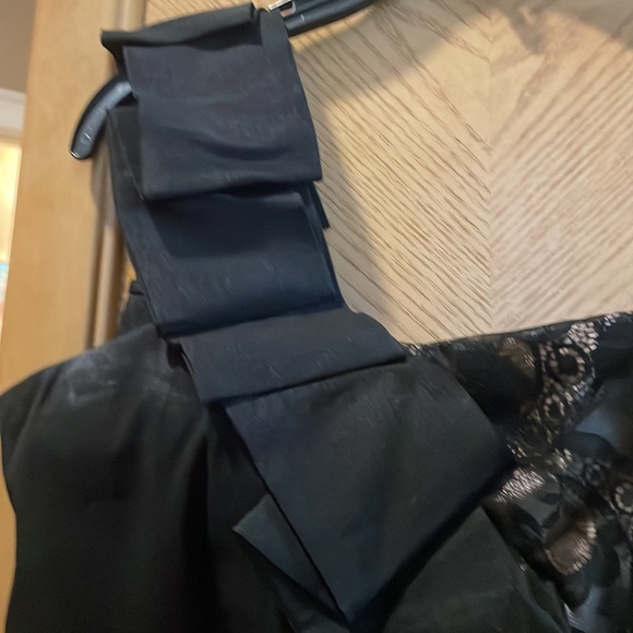 Jessica McClintock black mini formal black and lace one shoulder dress size 10 - Picture 7 of 12